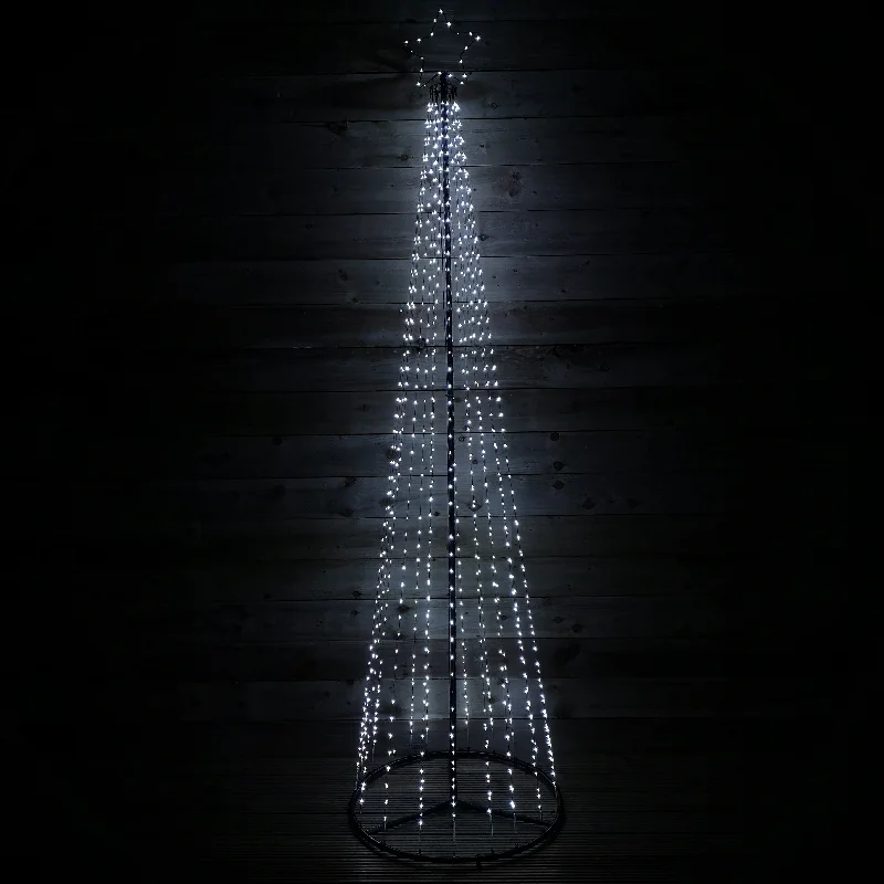 Christmas Winter Scenery 2.5m Outdoor Maypole Christmas Tree with 884 Ice White 10% Flashing LEDs Christmas Winter Scenery 2.5m Outdoor Maypole Christmas Tree with 884 Ice White 10% Flashing LEDs