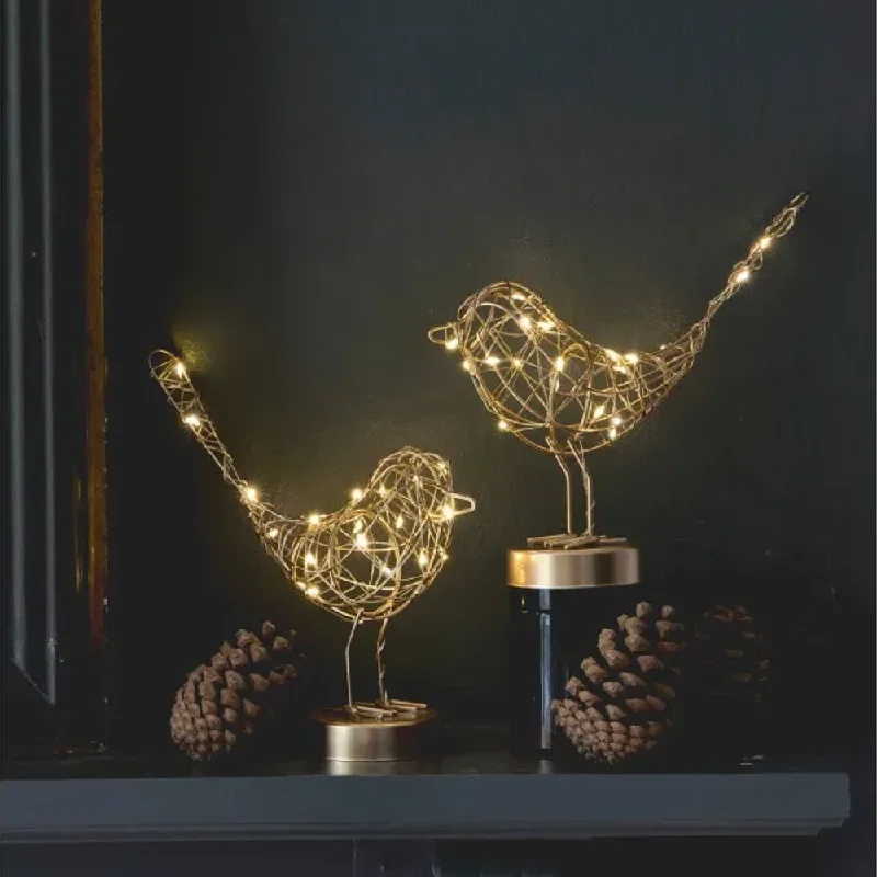 Christmas Star Battery Operated LED Table Robin - Golden 20cm