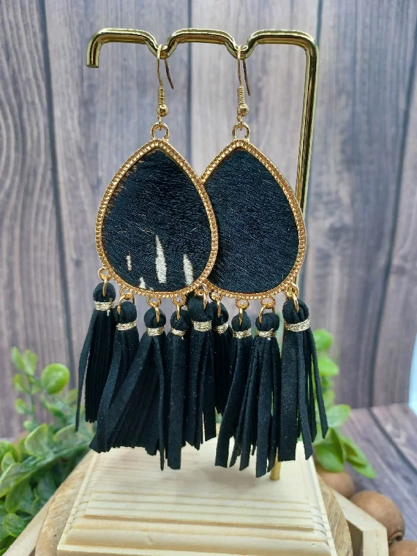 Christmas Cheerful Holiday Atmosphere Black Cow Print Tassel Earrings