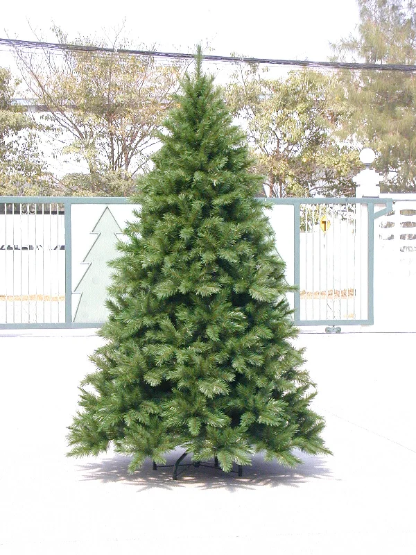 Christmas Cheer Christmas Tree <br> 8.5ft Vienna Spruce Deluxe (2.59m)