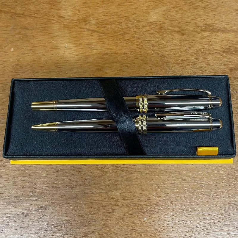 Christmas Snowfall Engraved Cross AT0452-6 & AT0455-6 Bailey Medalist Chrome and Gold Pen Set2