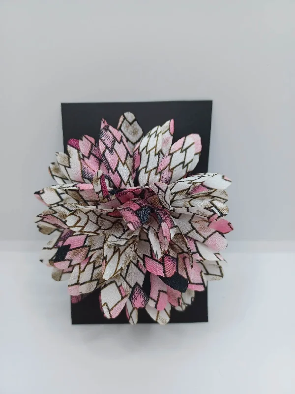 Christmas Market Pink, White, & Brown Hair Accessory