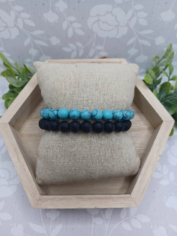 Christmas Spirit Turquoise & Black Crackle Stone Beaded Bracelet Set