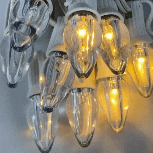 Christmas Wreath C7 Warm White Smooth Twinkle LED Bulbs E12 Bases (25 Pack)