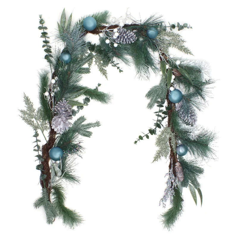 Christmas Sparkly Fairy Lights 6 ft. Decorated Evergreen Christmas Garland