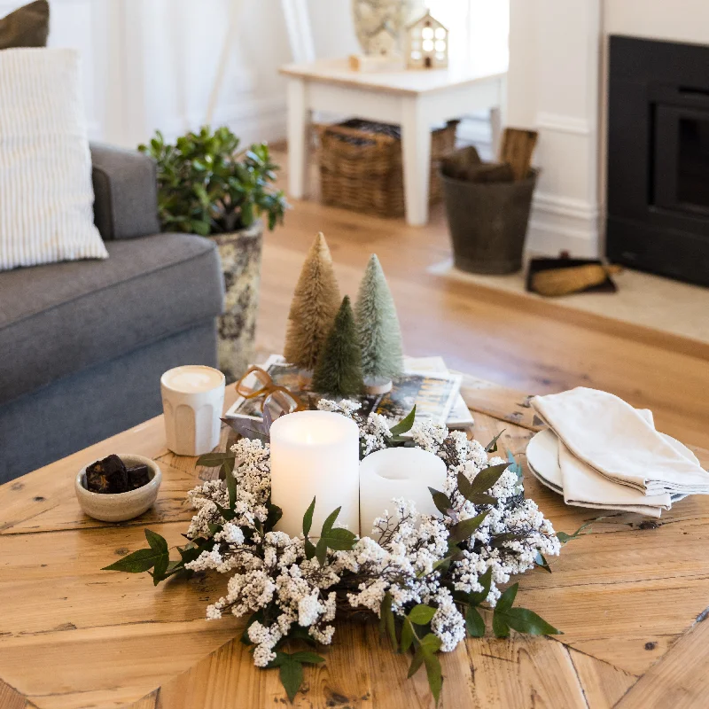 Christmas Fireplace Decor Beautiful Berry Christmas Wreath