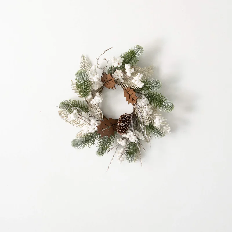 Christmas Storytelling Around Fire 4.5" Berry And Leaf Ring