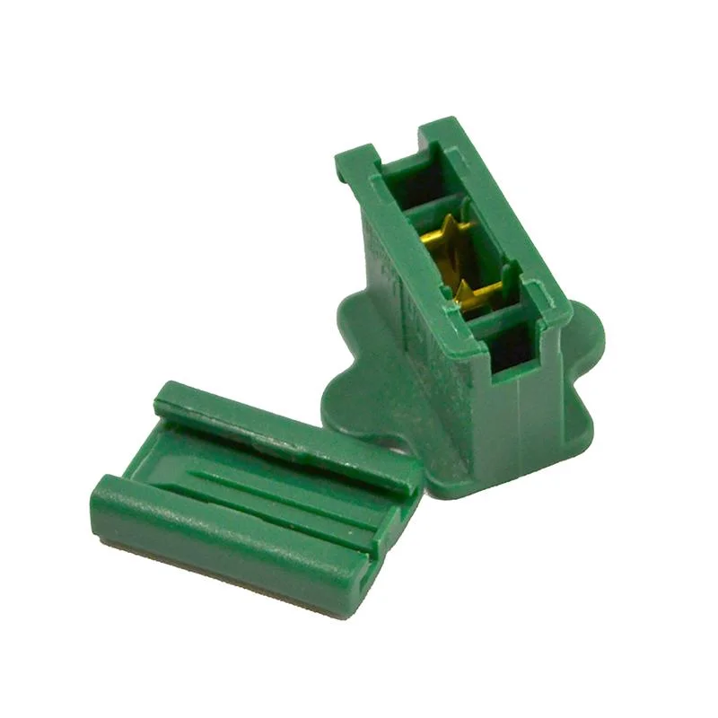 Christmas Cozy Winter Nights Holiday Bright Lights Commercial and Residential Plastic In-Line Plug Non-NEMA