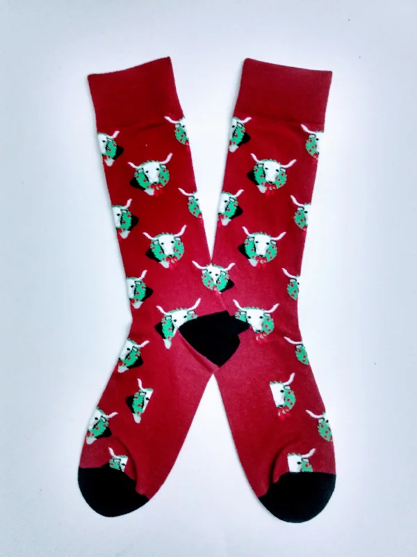 Christmas Crackling Bonfire Bull Wreath Crew Socks