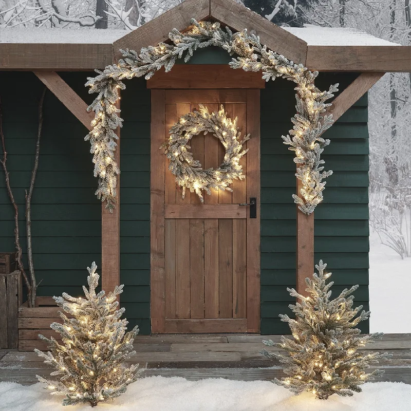 Christmas Lights Pre Lit Outdoor Snowy Christmas Wreath, Garland and Trees