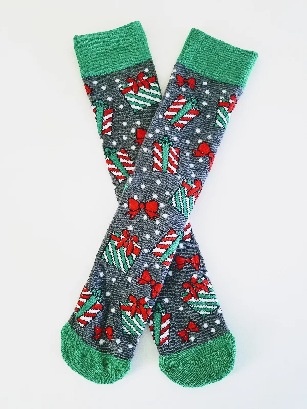 Christmas Holly Berry Wreaths Christmas Presents Crew Socks